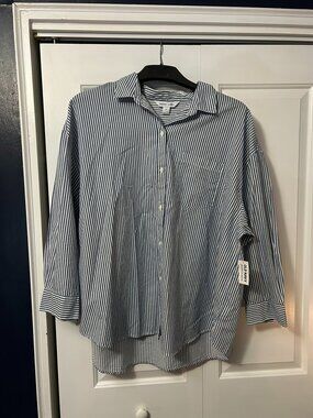 Old Navy "Boyfriend Shirt" Oversized WOMEN'S XL Blue/White Striped Shirt  *NWT*